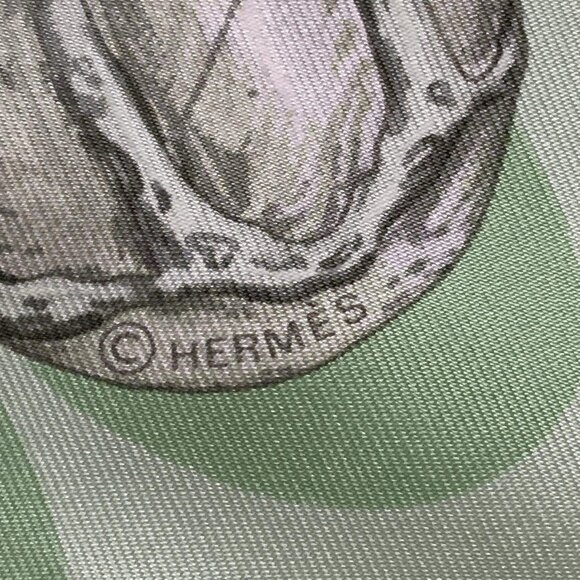Auth HERMES Carre 90 - Light Green Green Multi Scarf - Picture 5 of 7